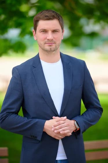 Портрет: Стефан Владимирович Перевалов