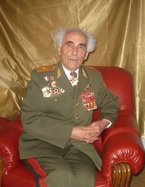 Портрет: Юрий Григорьевич Петраш