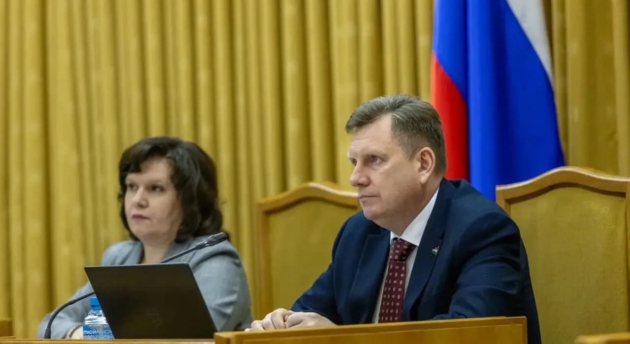 Поступающим на военную службу по контракту продолжат выплачивать 2,5 млн рублей до конца октября