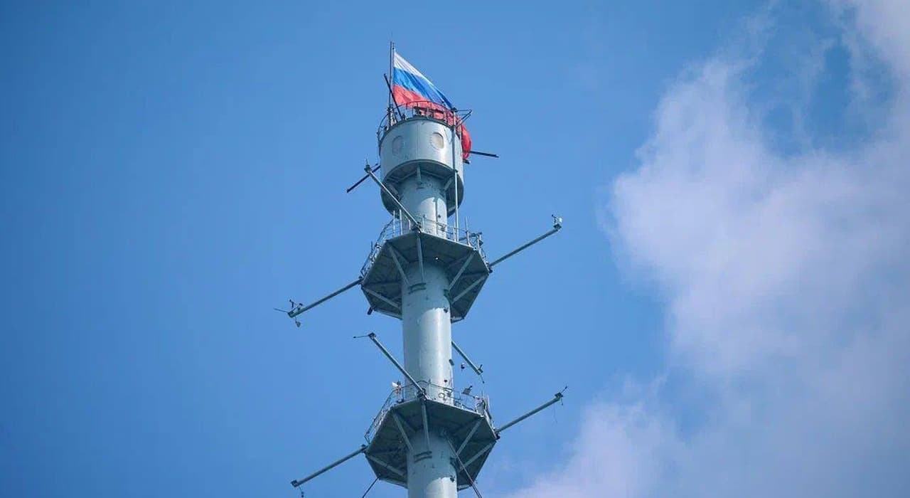 Сегодня Россия отмечает День Государственного флага