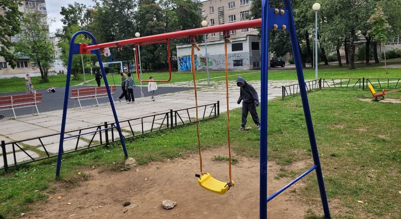Детские и взрослые драмы обнинских улиц и дворов: летний экстрим детей опустошает кошельки родителей