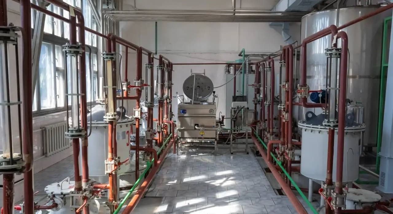 Алкогольно-налоговая драма в нескольких действиях под названием «Судьба КВЛЗ «Кристалл»