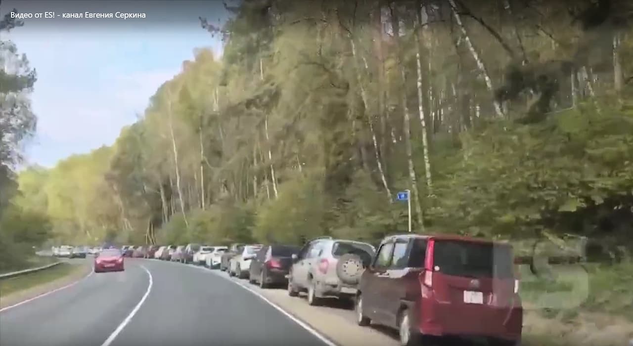 По дороге из Москвы в Обнинск на большинстве АЗС «Лукойл» из топлива только дизель