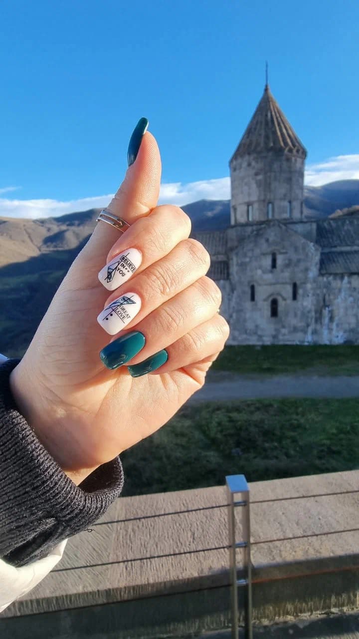 M. Vikanails